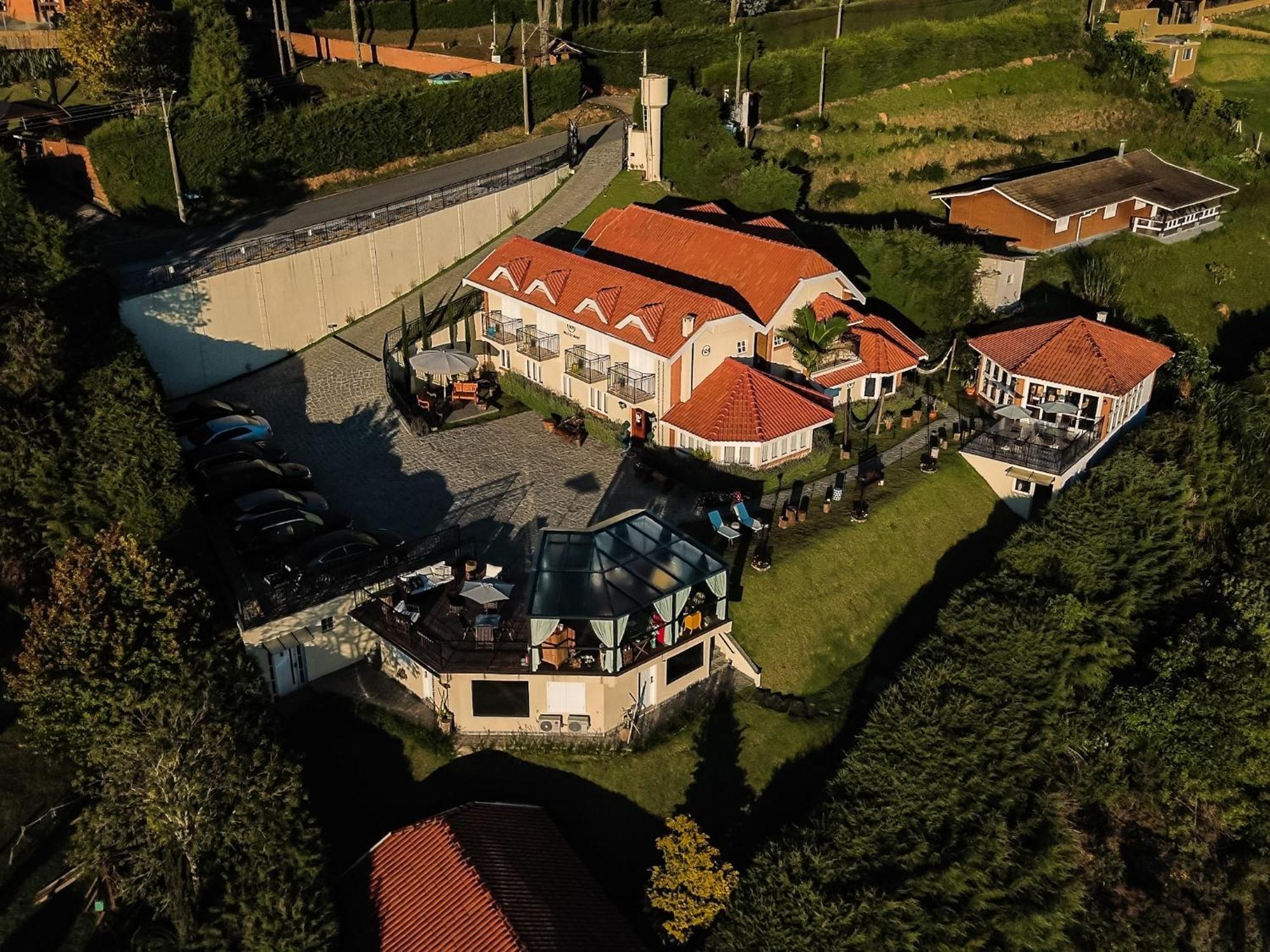 Pousada Ville Le Mont - Campos do Jordão المظهر الخارجي الصورة
